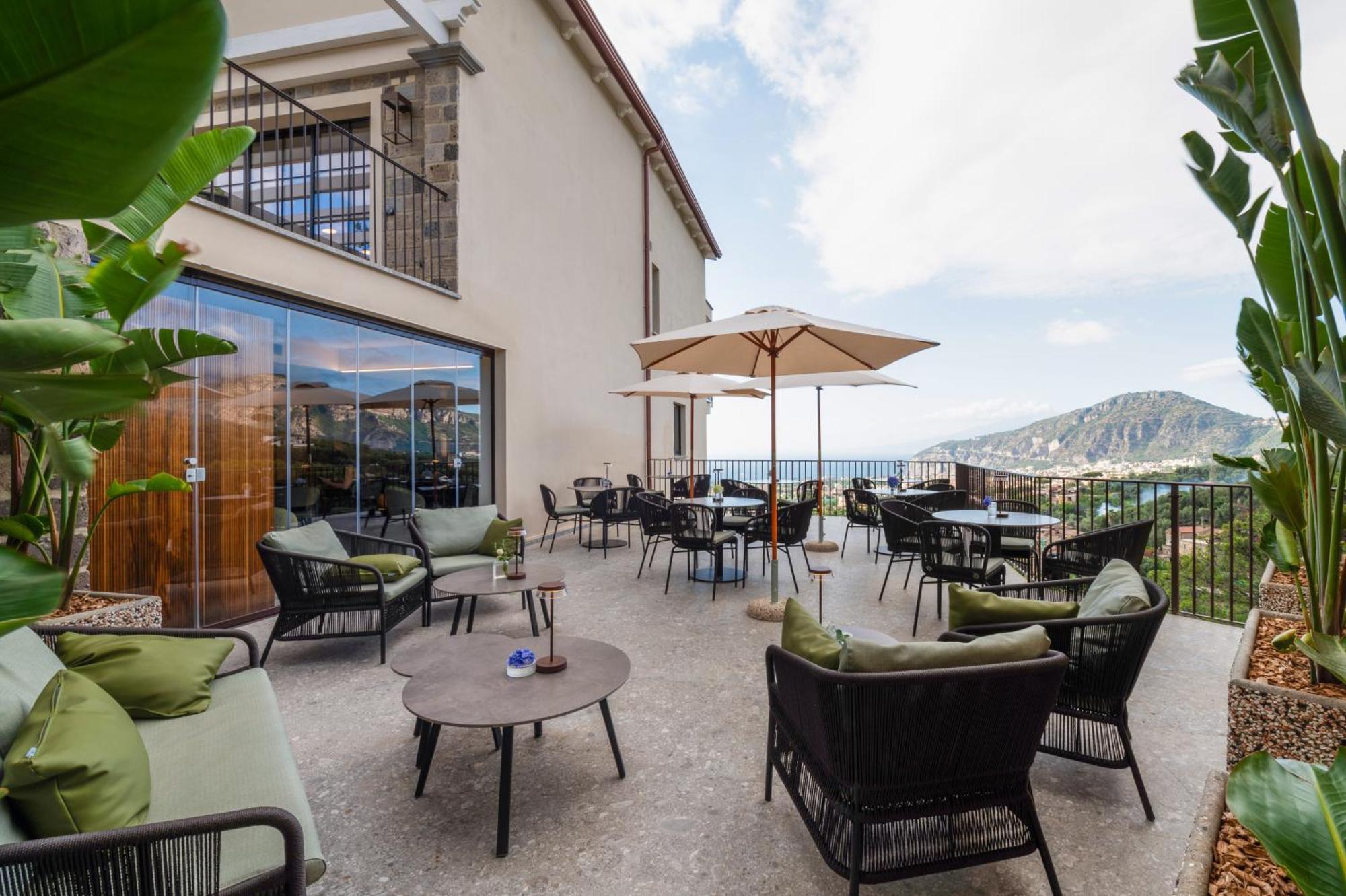Caruso Sea View Hotel Sorrento Buitenkant foto